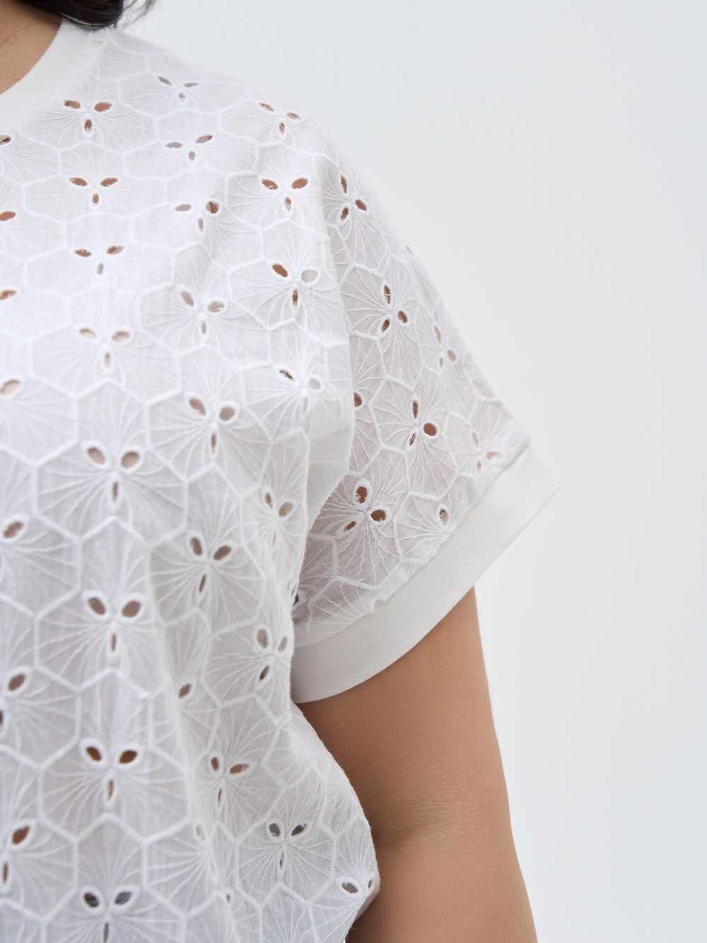 С-0417 Футболка из ШИТЬЯ