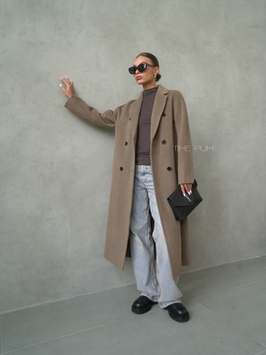 Коричневое двубортное пальто из шерсти