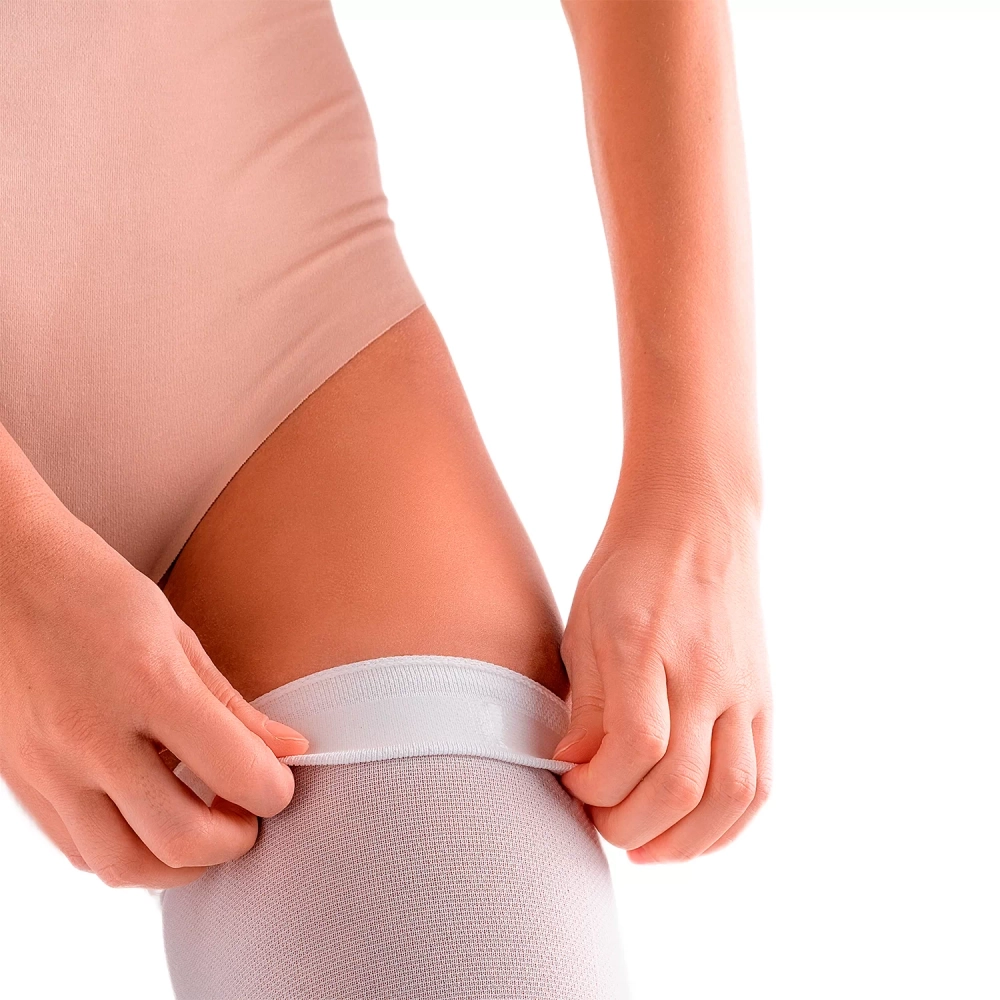 Чулки антиэмболические "Элеганс" с резинкой на силиконовой основе, 1 класс компрессии (18-22 мм рт.ст.), цвет белый, типоразмеры: S