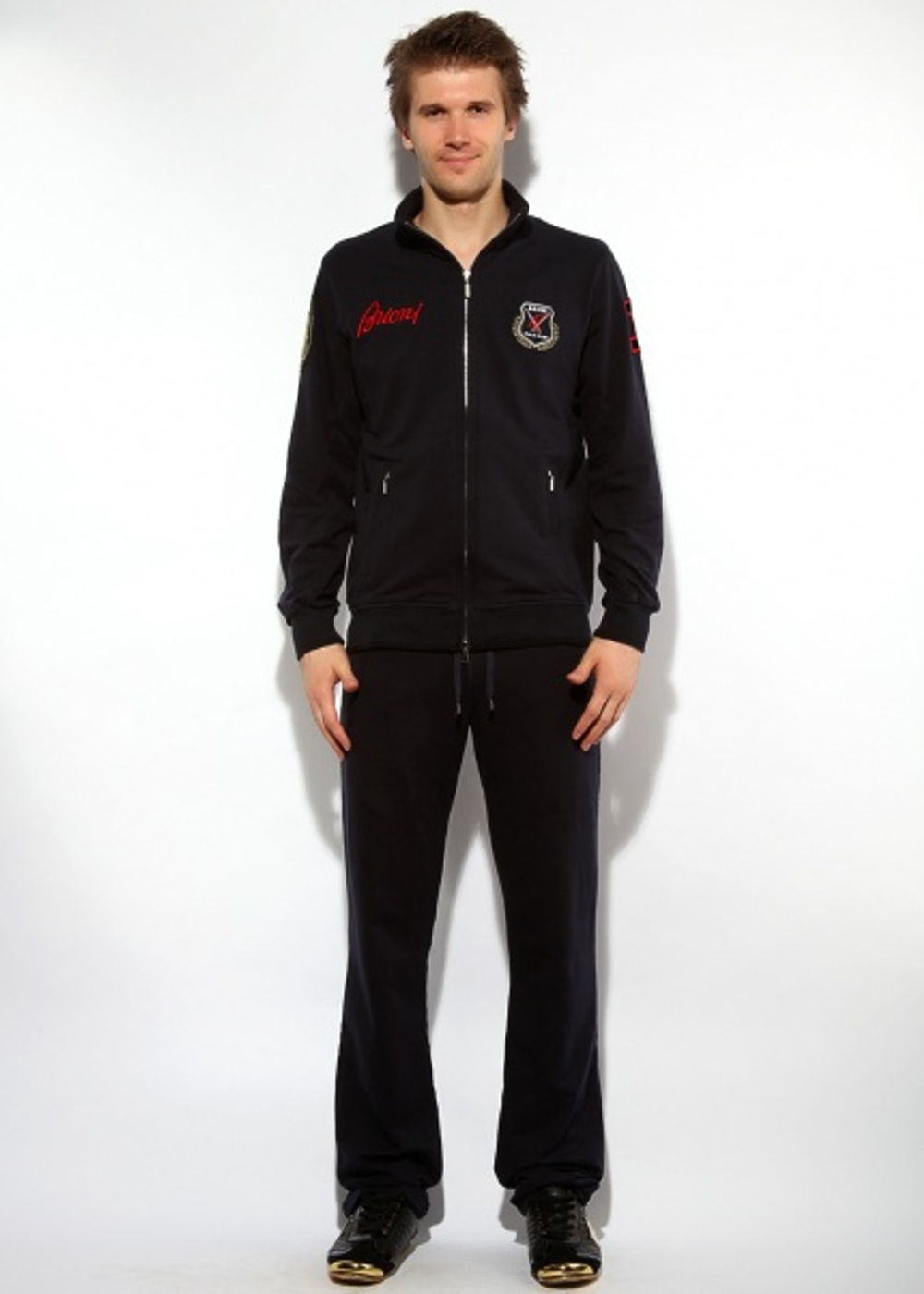 спортивный костюм