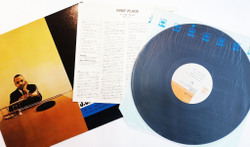 Винтажная виниловая пластинка LP J.J. Johnson First Place (Japan 1973)