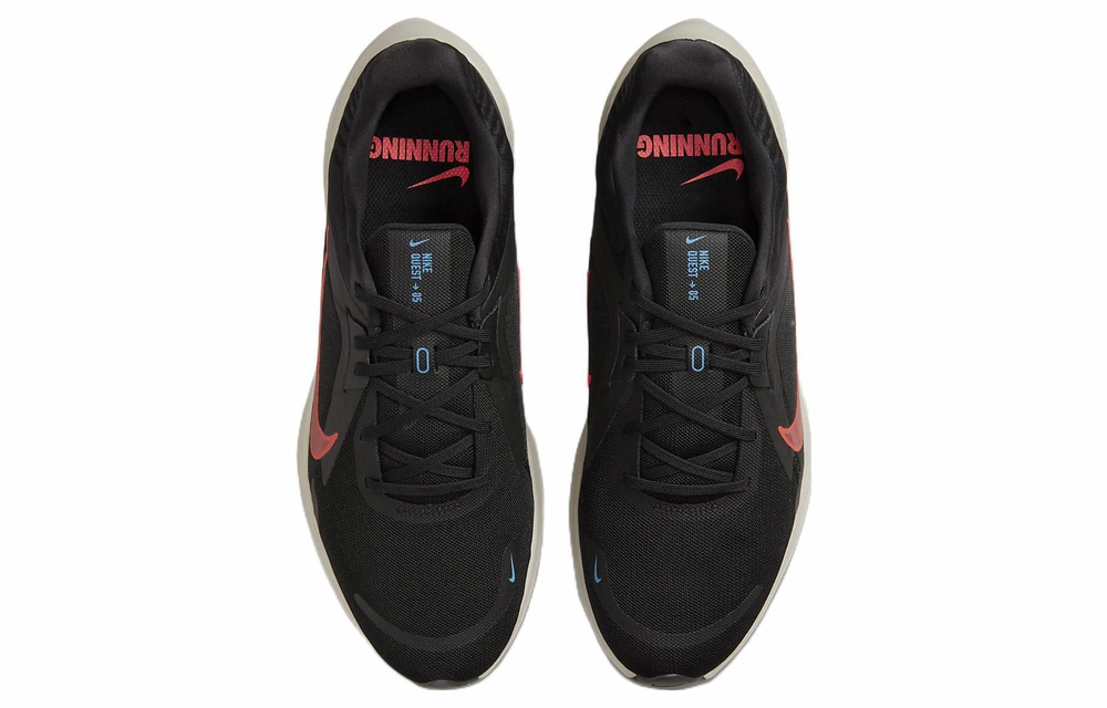 Кроссовки Nike Quest 5