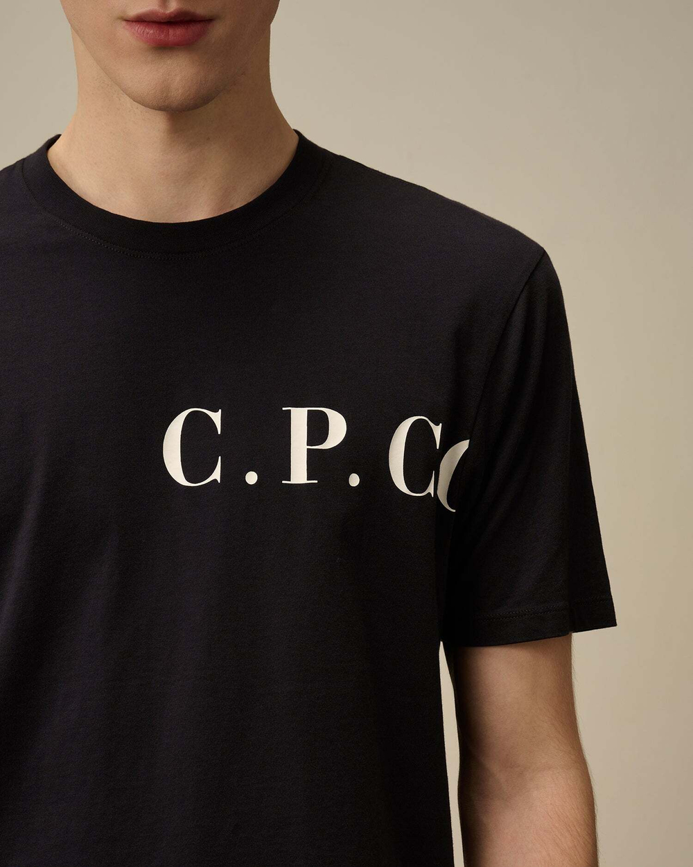 Футболка C.P.COMPANY