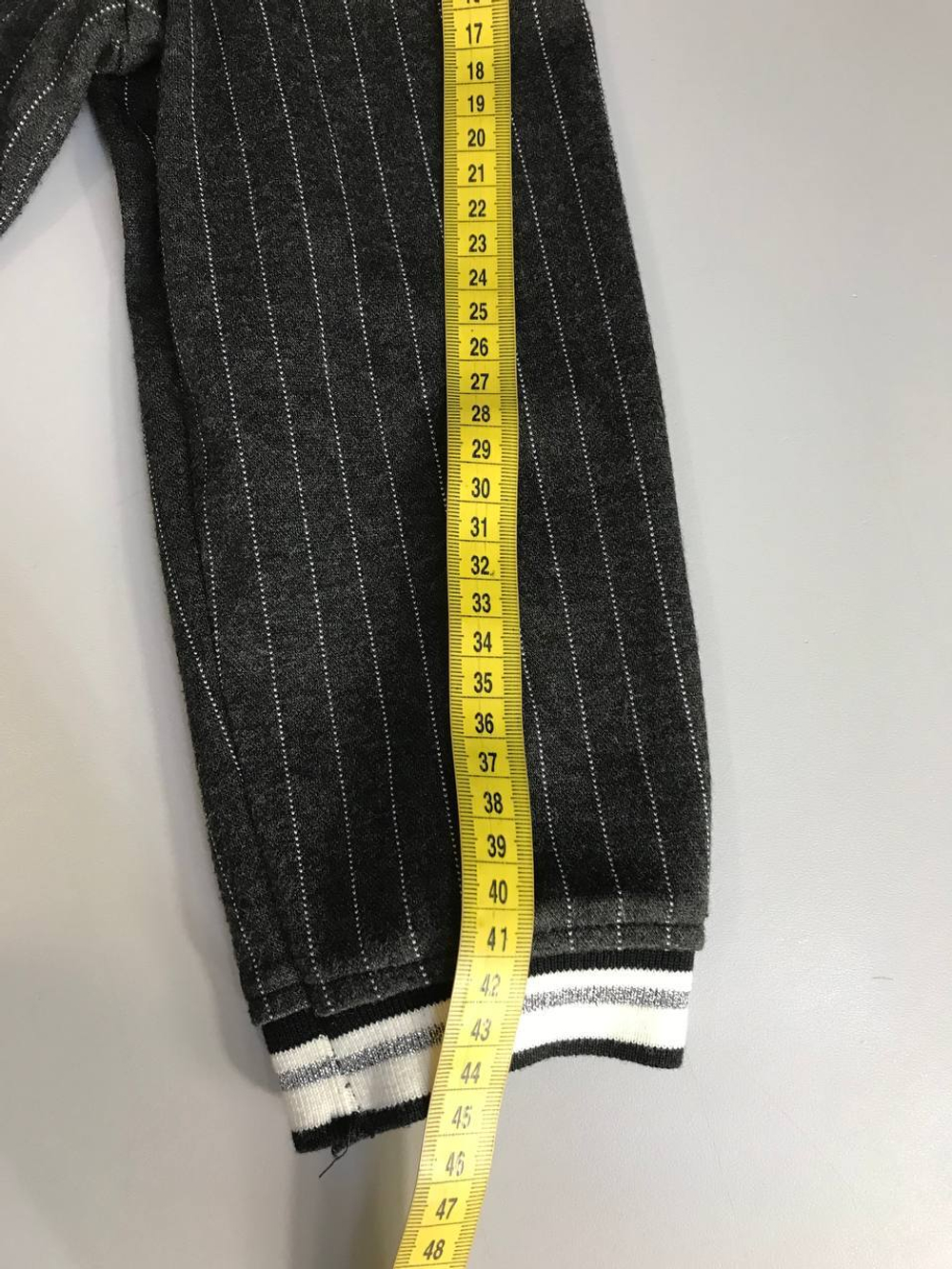 Кардиган на молнии, визуально на 46 размер