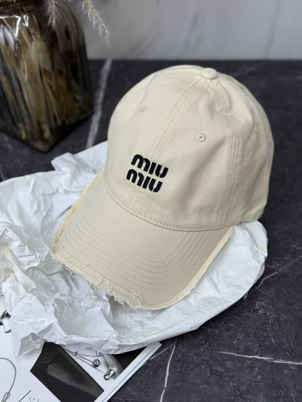 Кепка Miu Miu