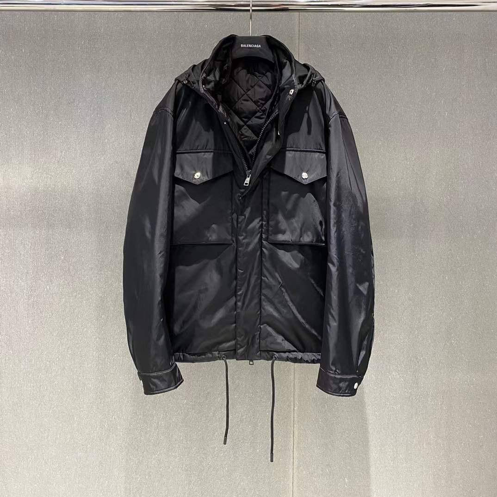 Ветровка и безрукавка Prada