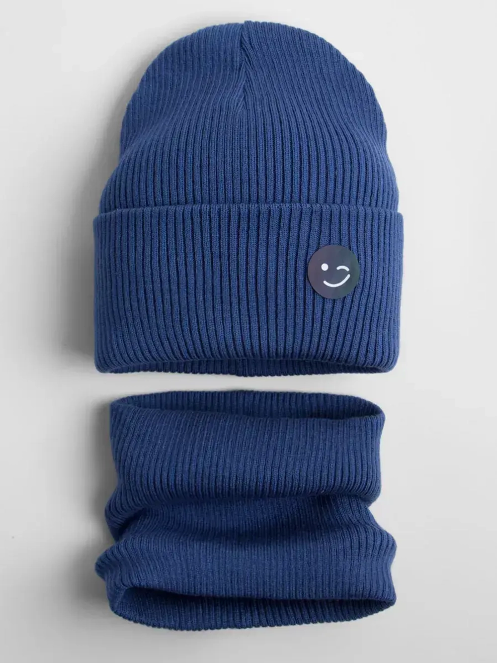 Шапка и снуд для мальчика на осень