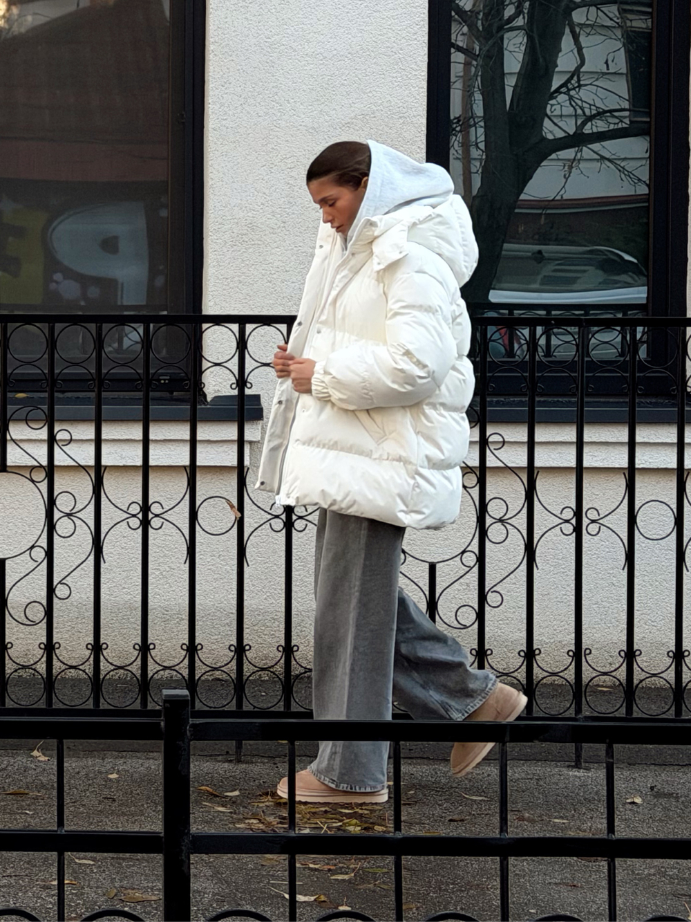 Пуховик COLD SEASON, молочный