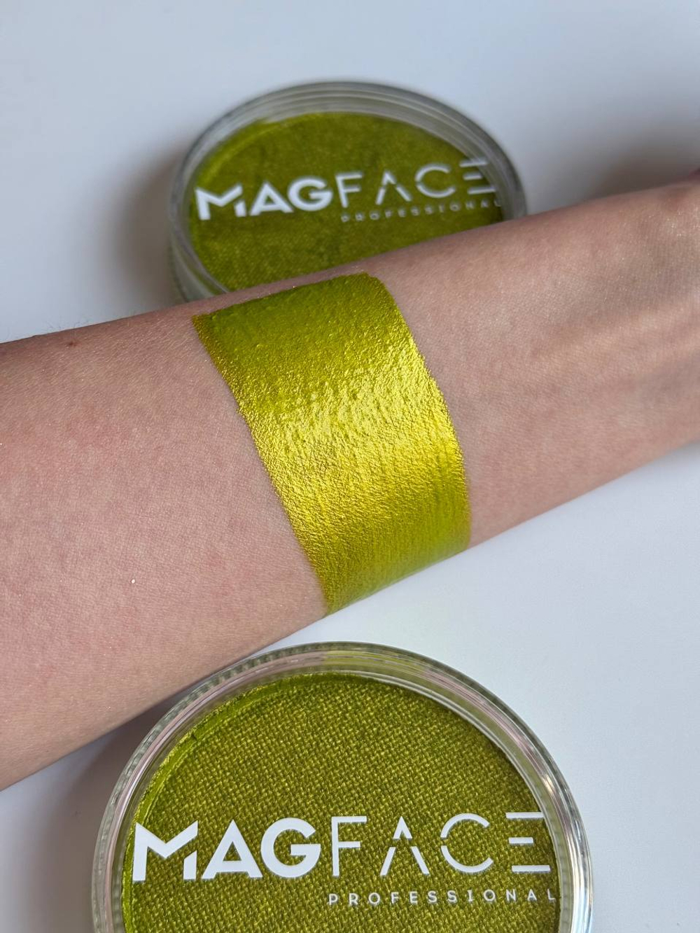 Аквагрим MAGFACE 30 гр перламутровый лайм