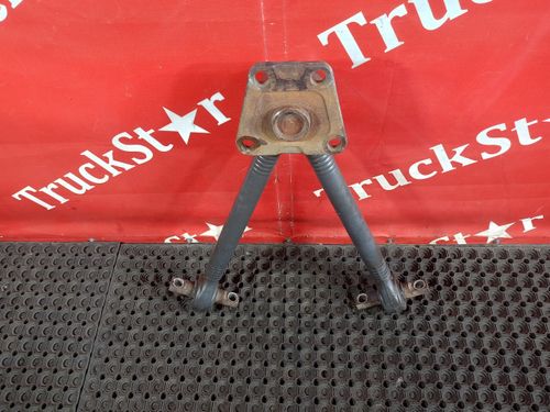 Тяга реактивная V-образная