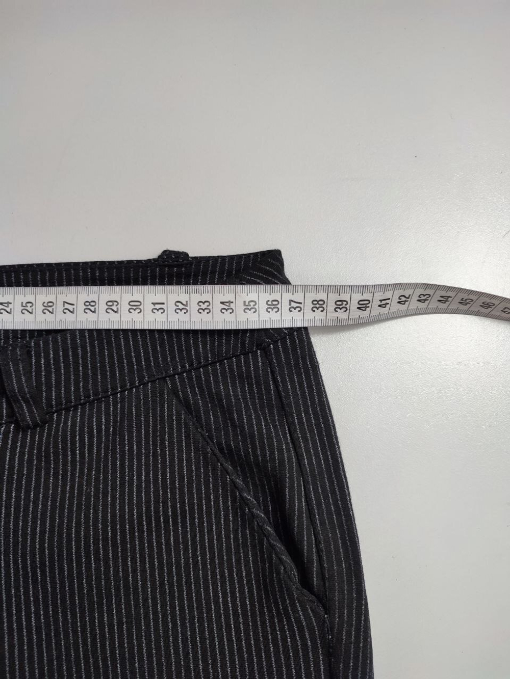 Брюки черные в полоску 44-46 размер