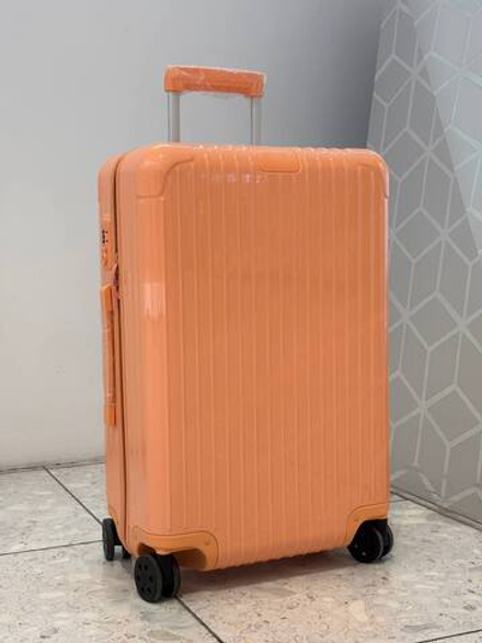 Чемодан Rimowa