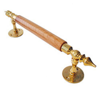 Ручка дверная "Ферзь" дуб/латунь. (межосев. 27,5 см)