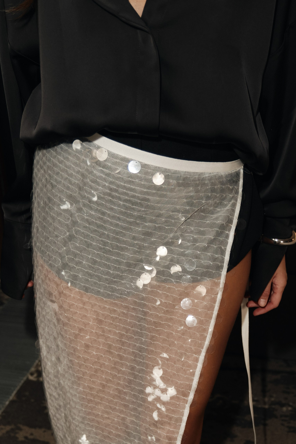 Баска с пайетками