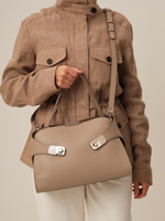 Кожаная сумка Helen DBR 31425 бежевое латте