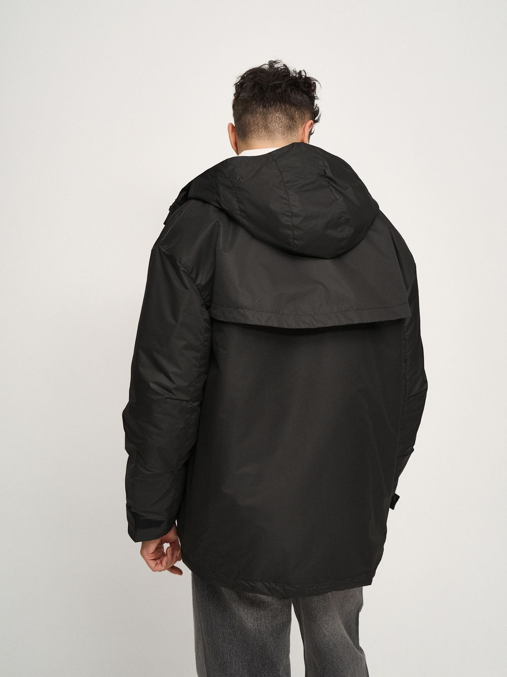 Куртка FOS с диагональными карманами черная