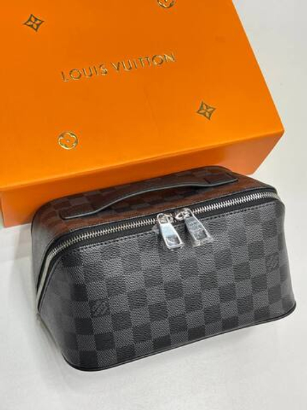Косметичка Louis Vuitton