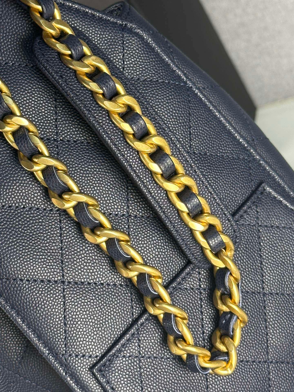 Chanel 25 Medium Handbag 40 cm