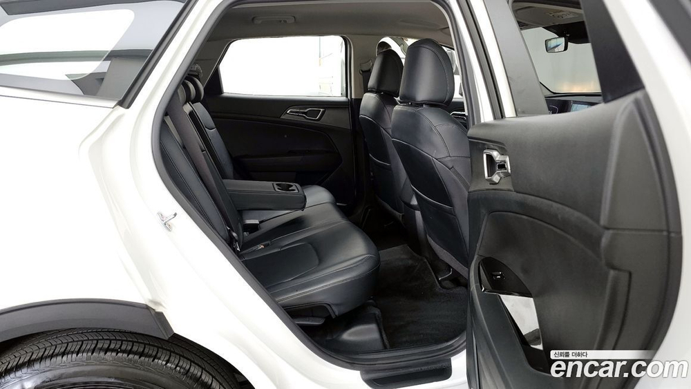 Kia Sportage 5 Generation Бензин 1.6 Turbo 2WD (02.2022)