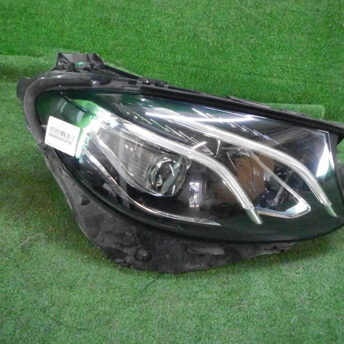 Фара правая Mercedes E W213 (2016-2021) LED