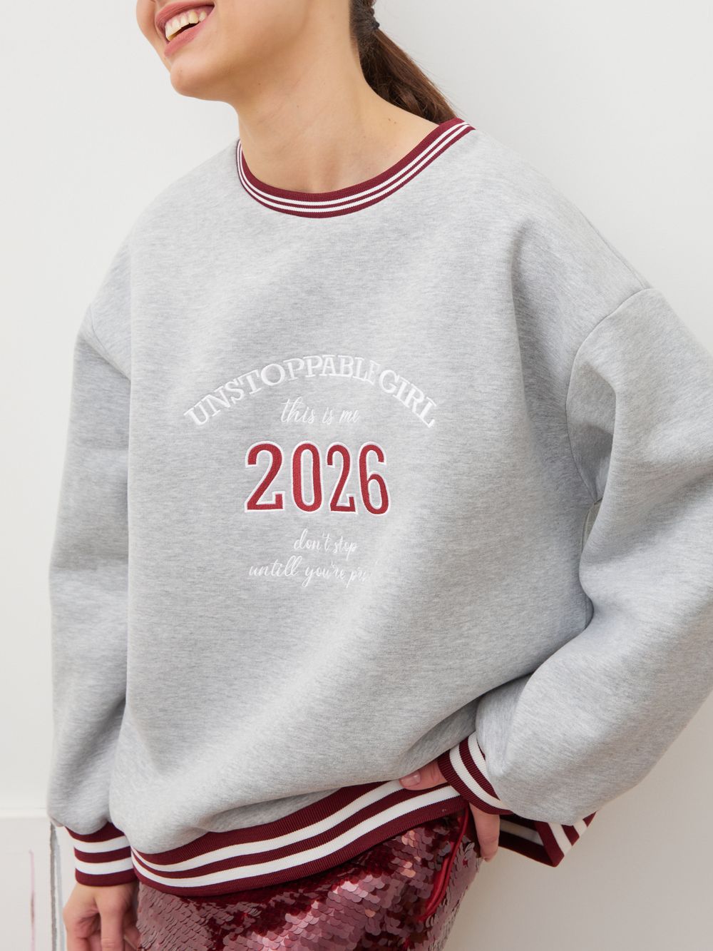 СВИТШОТ «UNSTOPPABLE GIRL» СЕРЫЙ МЕЛАНЖ