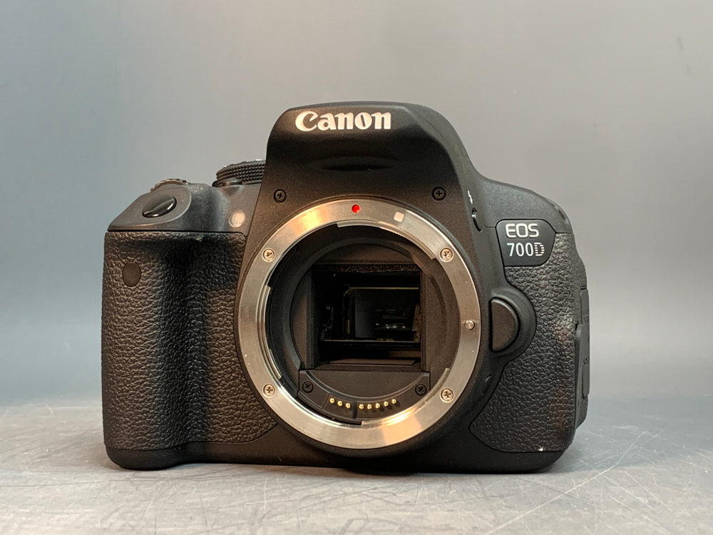 Canon EOS 700D 900 кадров