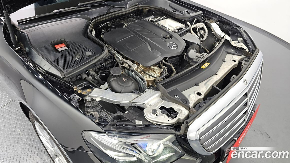 Mercedes-Benz E-Class W213 E220d 4MATIC Exclusive (04.2020)