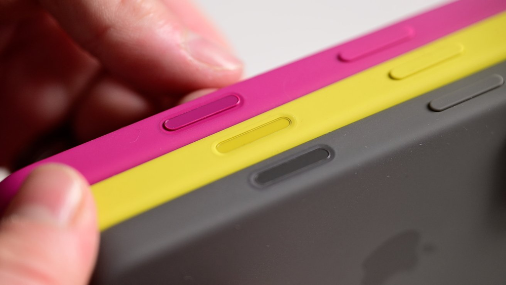 Silicone Case с сенсорной клавишей для iPhone 16