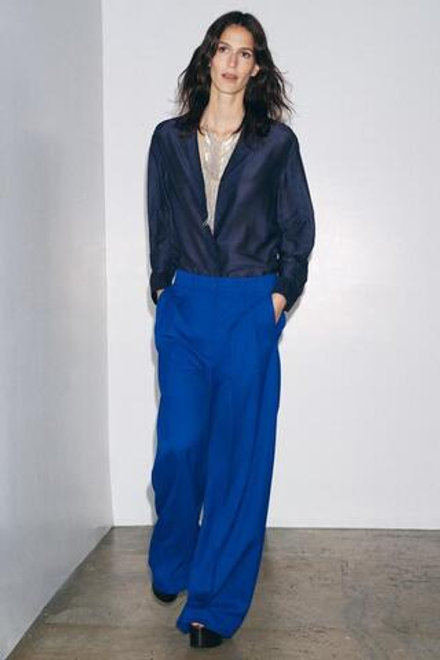 ZARA ШИРОКИЕ БРЮКИ С ЗАЩИПАМИ — ZW COLLECTION, СИНИЙ