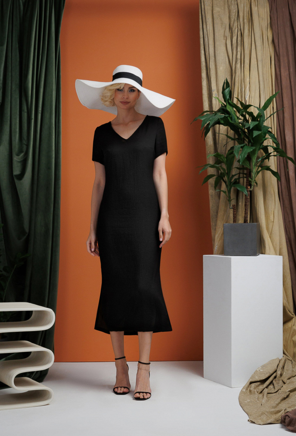 Удлиненная платье-туника чёрная 04-03-25 SS