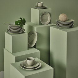 IKEA STRIMMIG  (ИКЕА СТРИММИГ)  -  Тарелка, керамогранит бледно-серо-зеленого цвета, 21 см