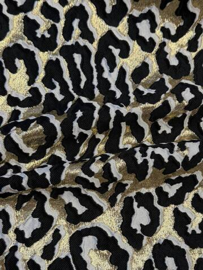 Жаккард шелк с п/э и люрексом Gucci золотой с черно-белым анималистичным принтом