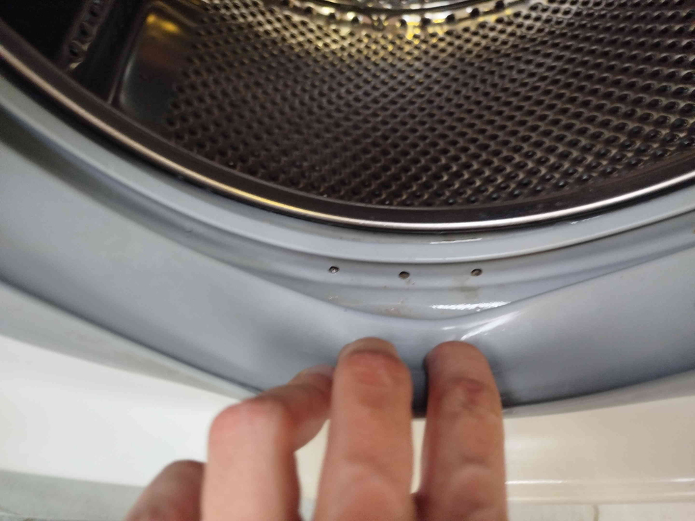 Стиральная машина Indesit W63T 6 кг б/у