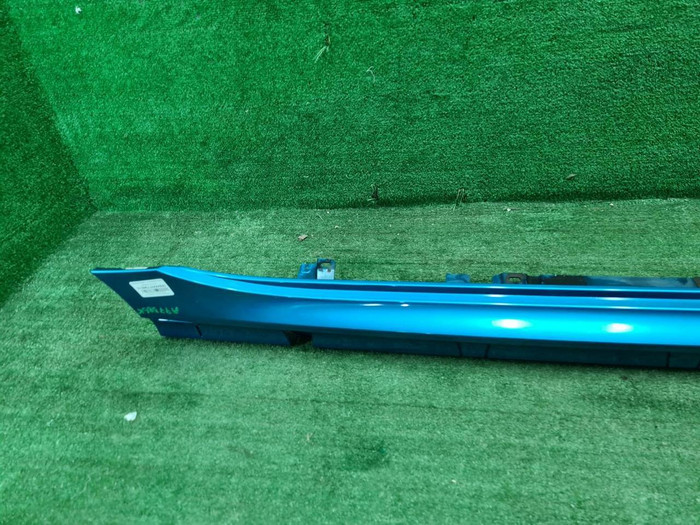 Накладка порога правая BMW 2er F44 (2019-2024)