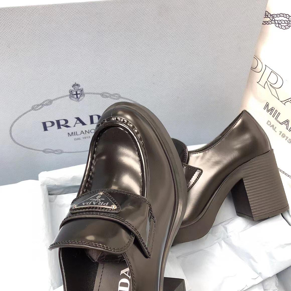 Ботинки Prada