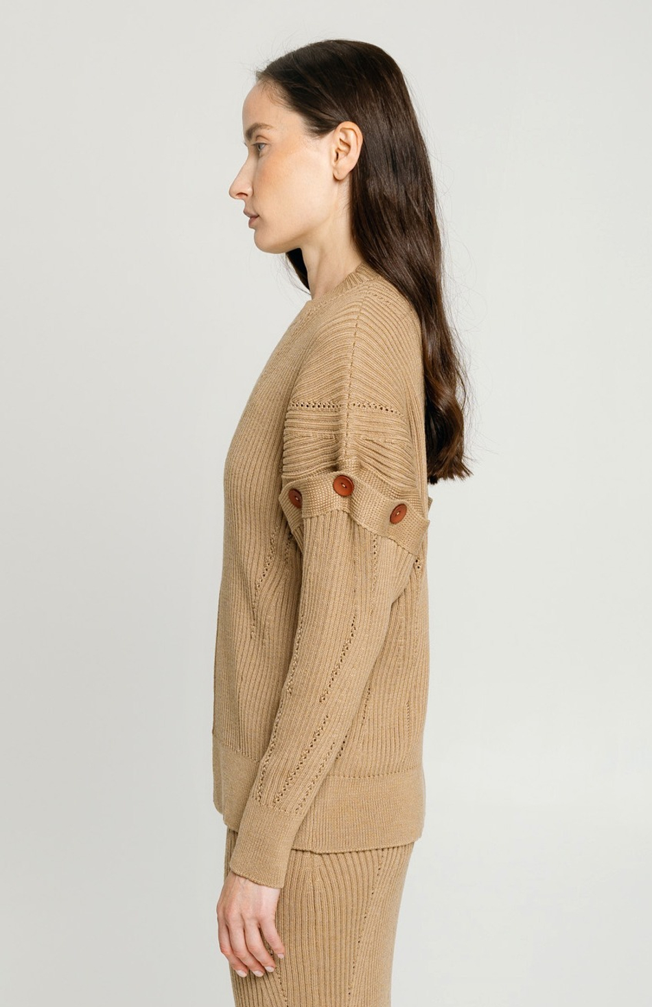 Джемпер FIGURA