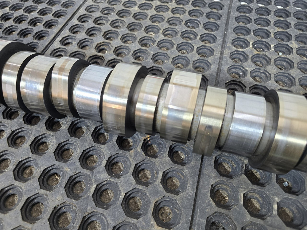 Распредвал D13