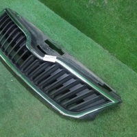 Решетка радиатора Skoda Rapid (2012-2020)