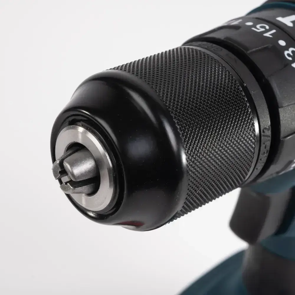 Bosch Дрель-шуруповерт, 18 В, 54 Нм, 2 АКБ