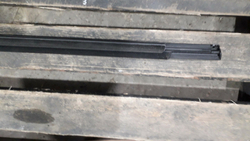 Молдинг двери передней левой Mercedes E (W213) 16-нв Б/У Оригинал A2137209504