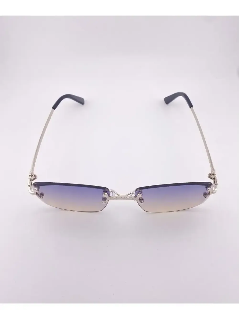 Очки солнцезащитные