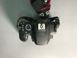 Canon EOS 650D Body (3.800 кадров)