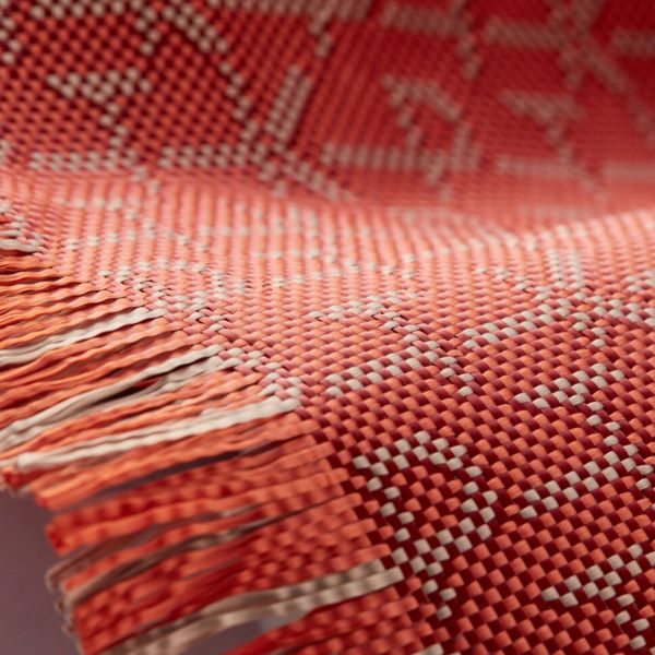 Чехол Pitaka Tactile Woven для iPhone 16 Pro, Красный монограм |Monogram Gold/Red