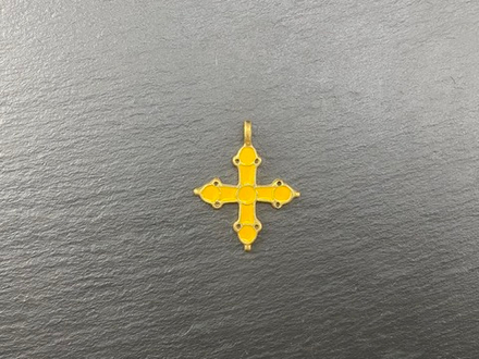 Крест с эмалью. Русь, Новгород 11-14 в.