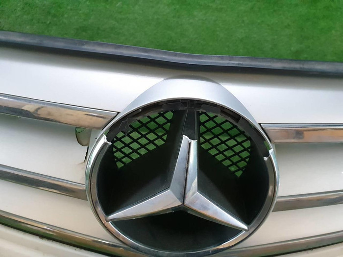 Бампер передний Mercedes C W204 (2011-2015)