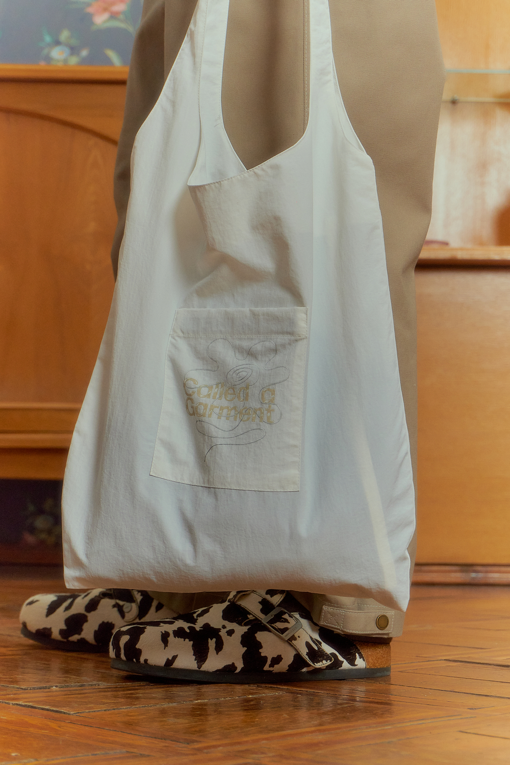 Шопер Called a Garment Autre Tote Bag "Milk"