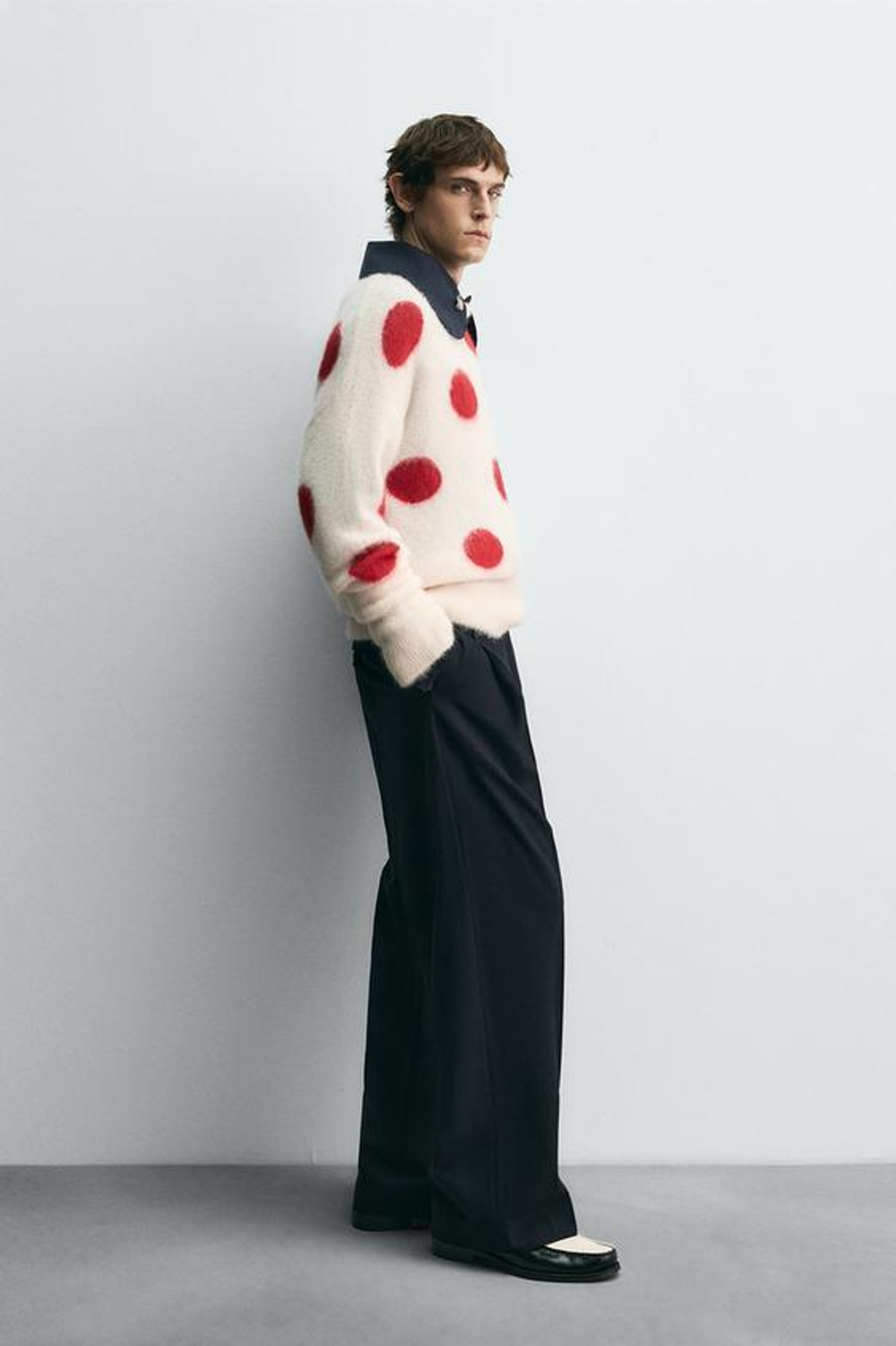 ZARA HARRY LAMBERT X DISNEY СВИТЕР В ГОРОШЕК, ЭКРЮ