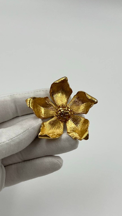 Брошь Цветок BSK