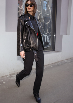 Косуха кроко черная