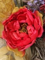 Искусственные цветы для декора